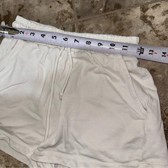 Women’s Zara Brand White Summer Sweat Style Comfortable Soft Cozy Shorts Size: S - Picture 14 of 16